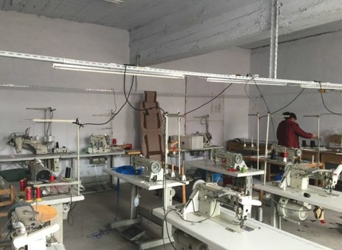 針織服裝廠收發(fā)員 服裝生產(chǎn)流通中的關(guān)鍵紐帶